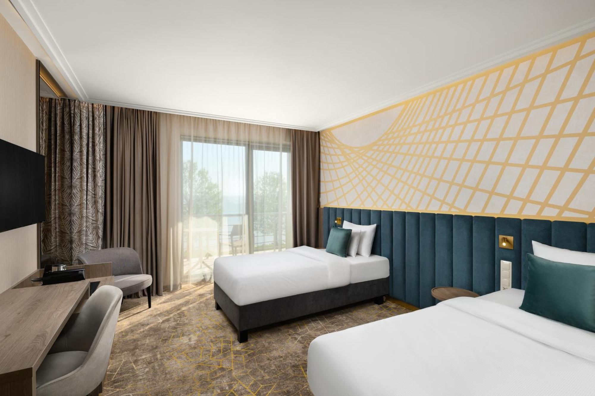 Kenese Bay Garden Resort & Conference Balatonkenese Ngoại thất bức ảnh