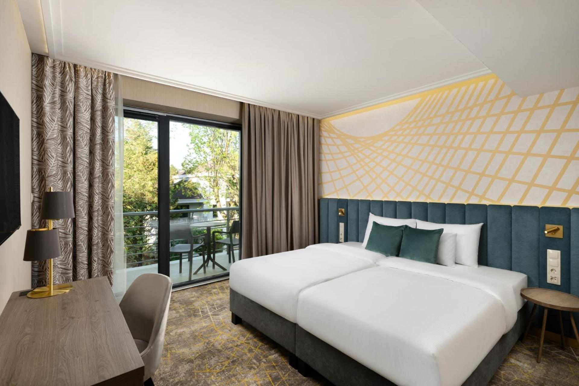 Kenese Bay Garden Resort & Conference Balatonkenese Ngoại thất bức ảnh